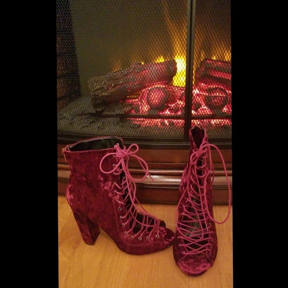 Fashion Nova Shoes - Suede Burgundy Shoes